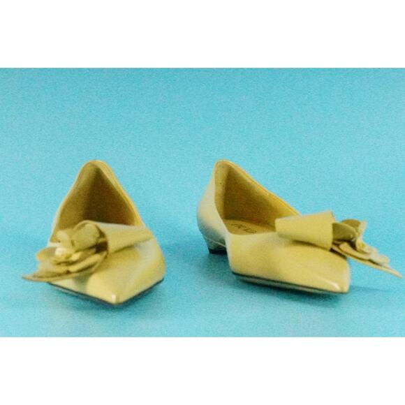 Prada Loop Bouquet Yellow Patent Pointed Toe Flat NIB $1120 Floral - Picture 9 of 13